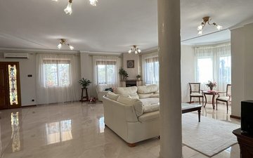 Property slide 22