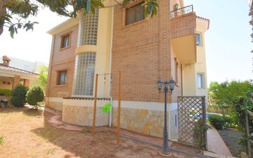 Property slide 3