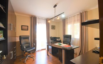 Property slide 50