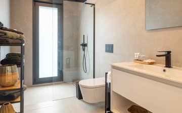 Property slide 20