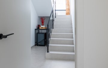 Property slide 25