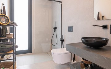 Property slide 32