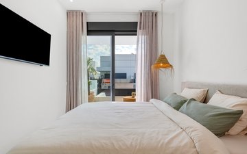 Property slide 15
