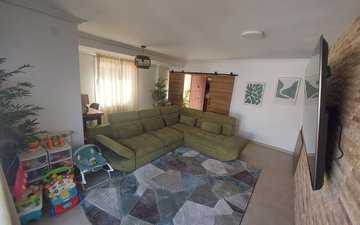 Property slide 8