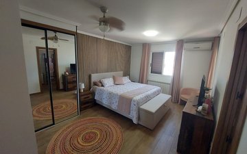 Property slide 17