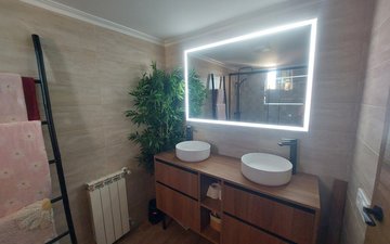 Property slide 21