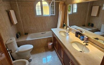 Property slide 7