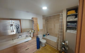 Property slide 37