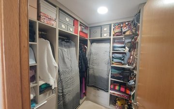Property slide 39