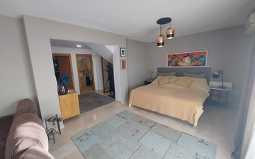 Property slide 42
