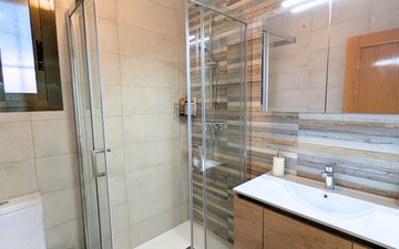 Property slide 25