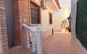 Property slide 40