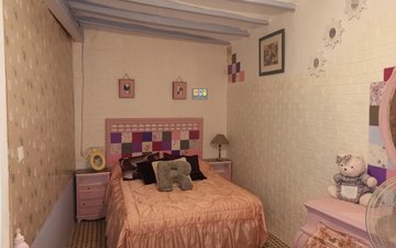 Property slide 35