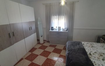 Property slide 5