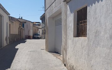 Property slide 15