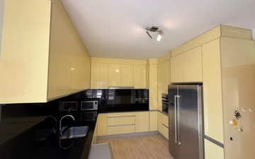Property slide 7