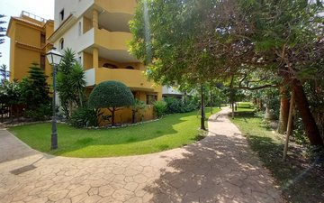 Property slide 30