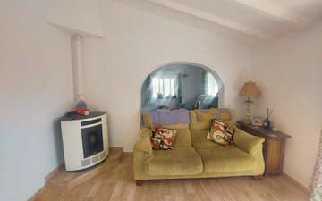 Property slide 10