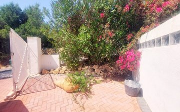 Property slide 21