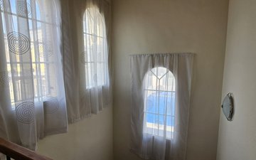 Property slide 10