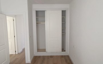 Property slide 44
