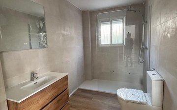 Property slide 64