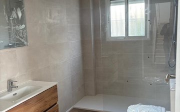 Property slide 71