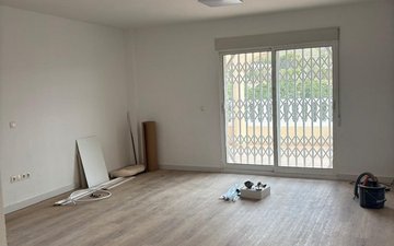 Property slide 74