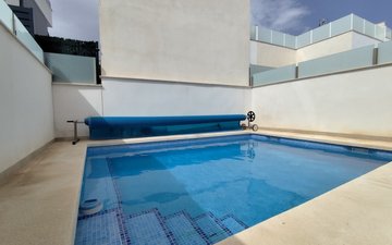 Property slide 35