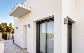 Property slide 16