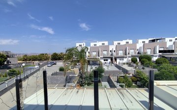 Property slide 20