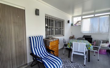Property slide 48