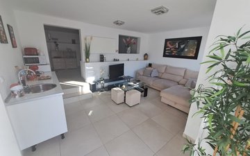 Property slide 27