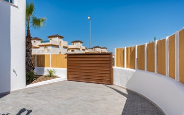 Property slide 32