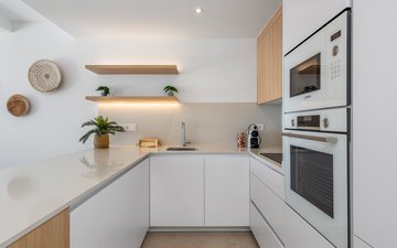 Property slide 30