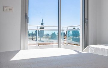 Property slide 25