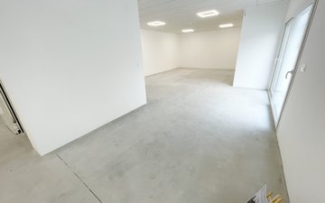 Property slide 20