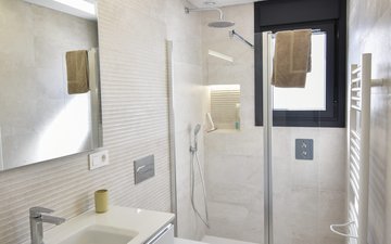 Property slide 33