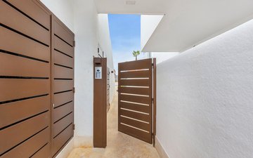 Property slide 42