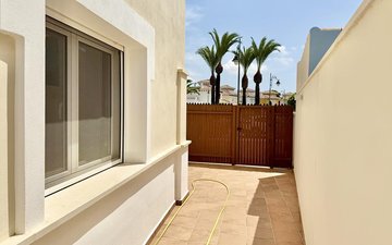 Property slide 40