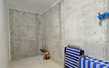 Property slide 25
