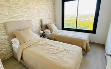 Property slide 17