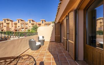 Property slide 22