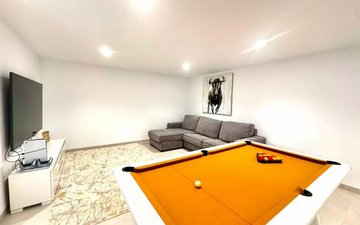 Property slide 24