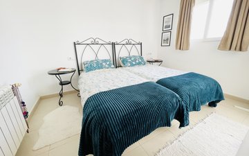 Property slide 22
