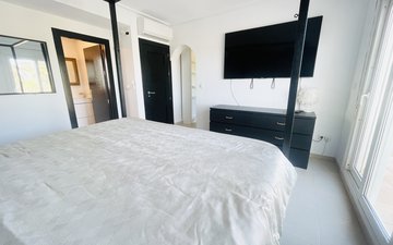 Property slide 22