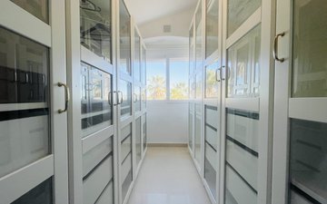 Property slide 24