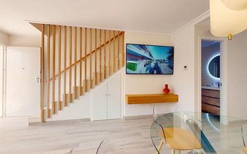 Property slide 10