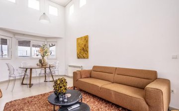 Property slide 8