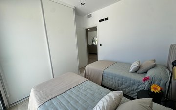 Property slide 15